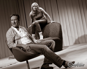 Helmut Zierl und Saskia Valencia in "Gut gegen Nordwind". Photo: Anders Balari